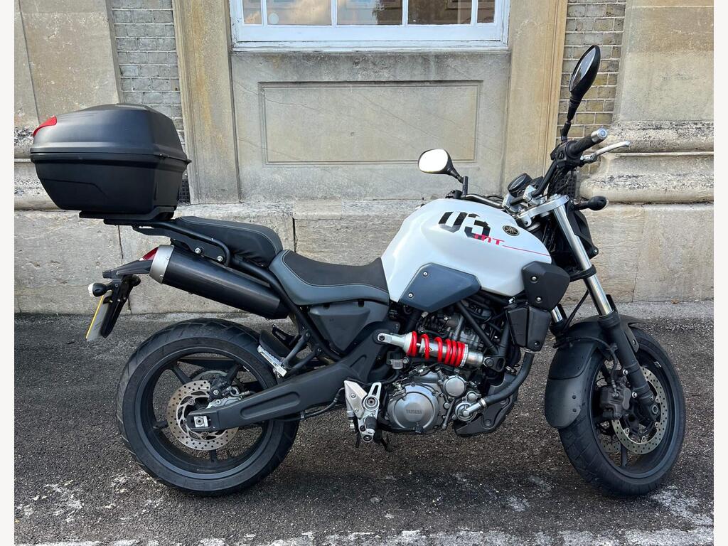 Yamaha MT-03