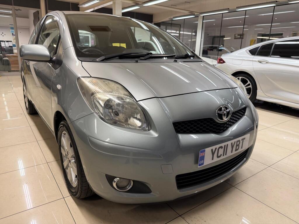 Toyota Yaris Hatchback 1.33 Dual VVT-i T Spirit Euro 5 (s/s) 3dr