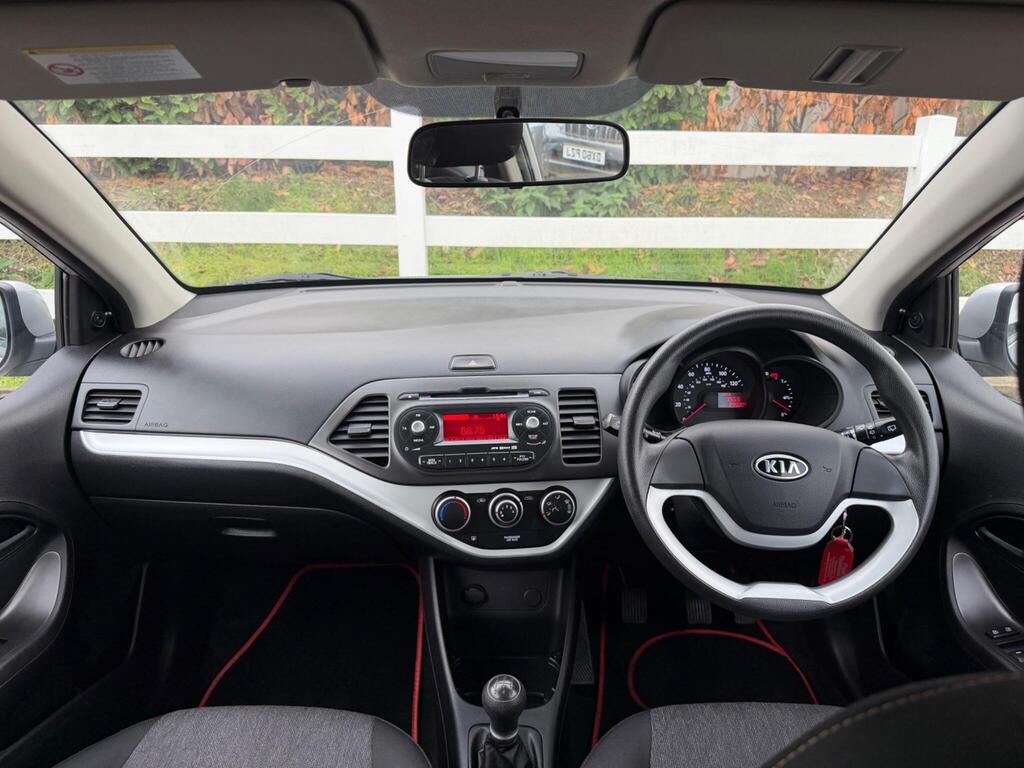 2012 Kia Picanto thumbnail 28