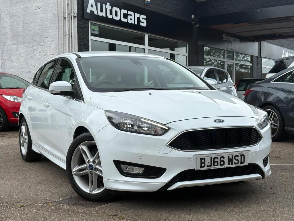 Ford Focus Hatchback 1.0T EcoBoost Zetec S Euro 6 (s/s) 5dr