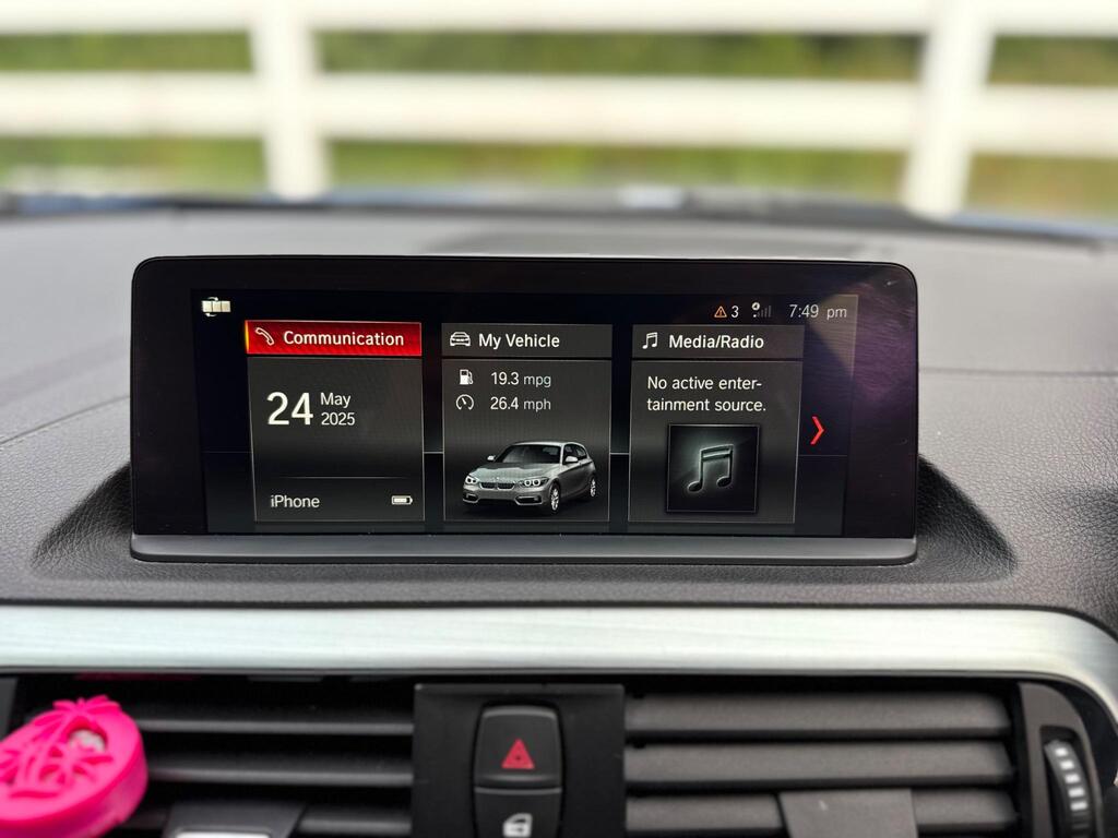 BMW 1 Series 3.0 M140i Shadow Edition Auto Euro 6 (s/s) 3dr thumbnail 42