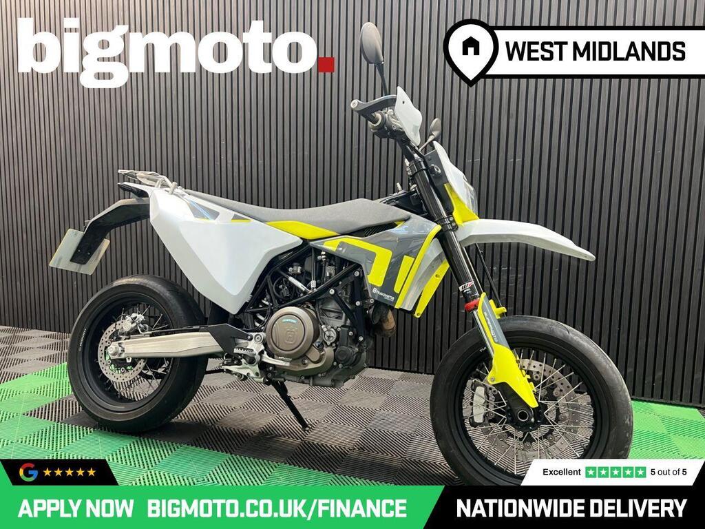 Husqvarna 701 Supermoto