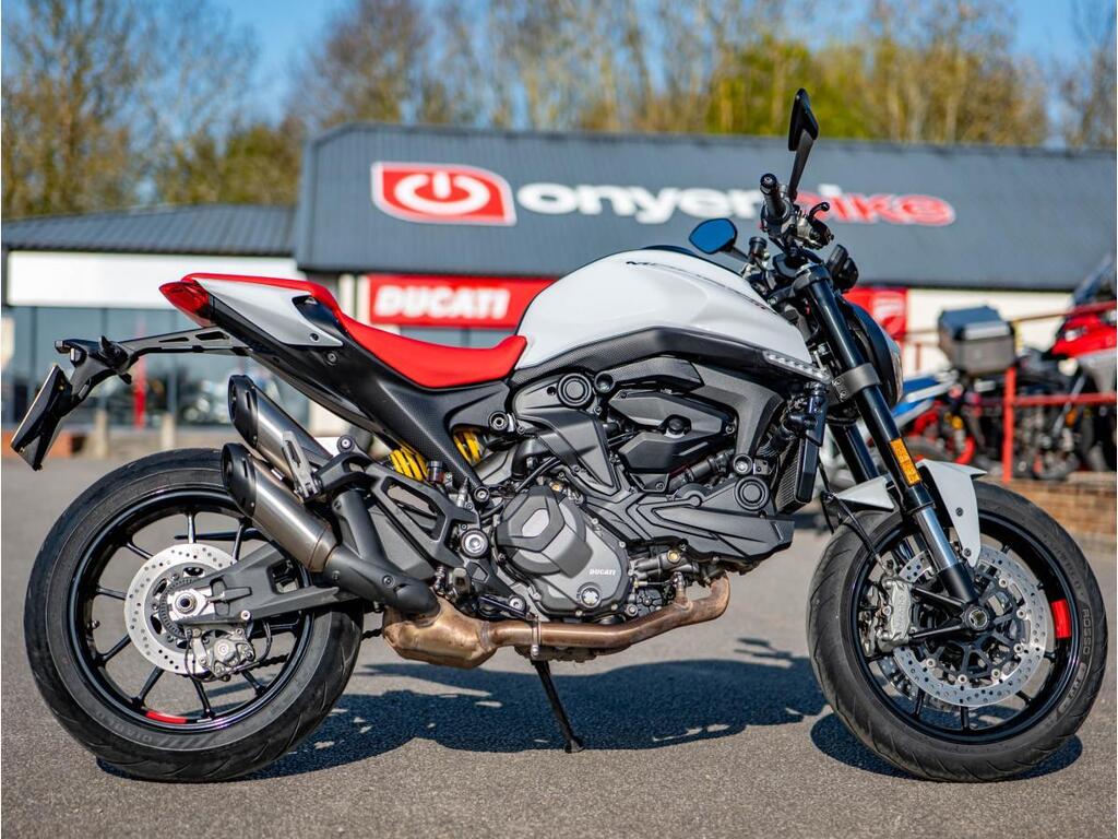 Ducati Monster 937