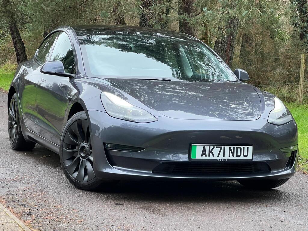 Tesla Model 3 Saloon (Dual Motor) Long Range Auto 4WDE 4dr