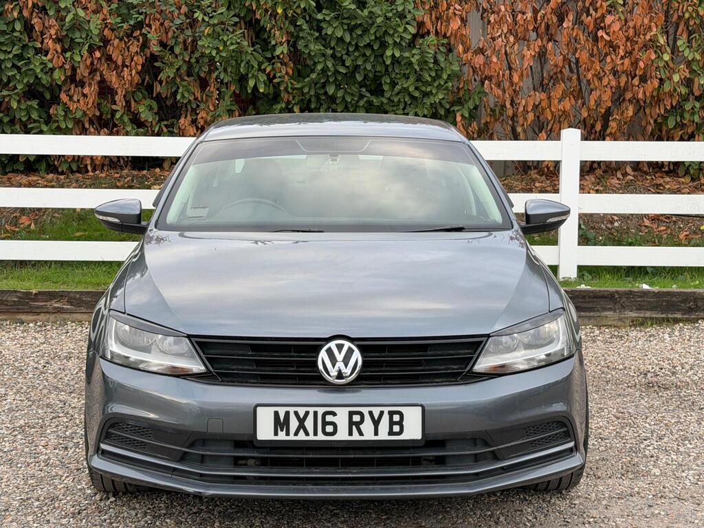 2016 Volkswagen Jetta thumbnail 5