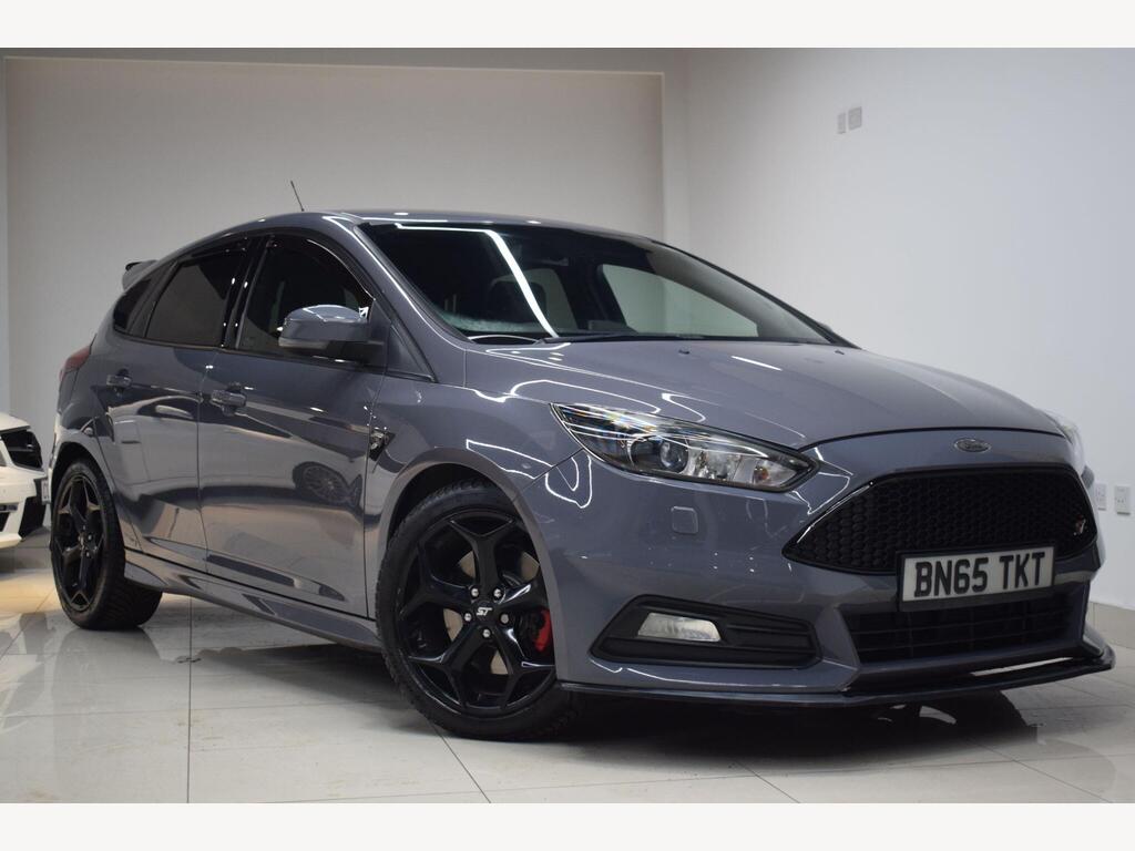 Ford Focus Hatchback 2.0T EcoBoost ST-3 Euro 6 (s/s) 5dr