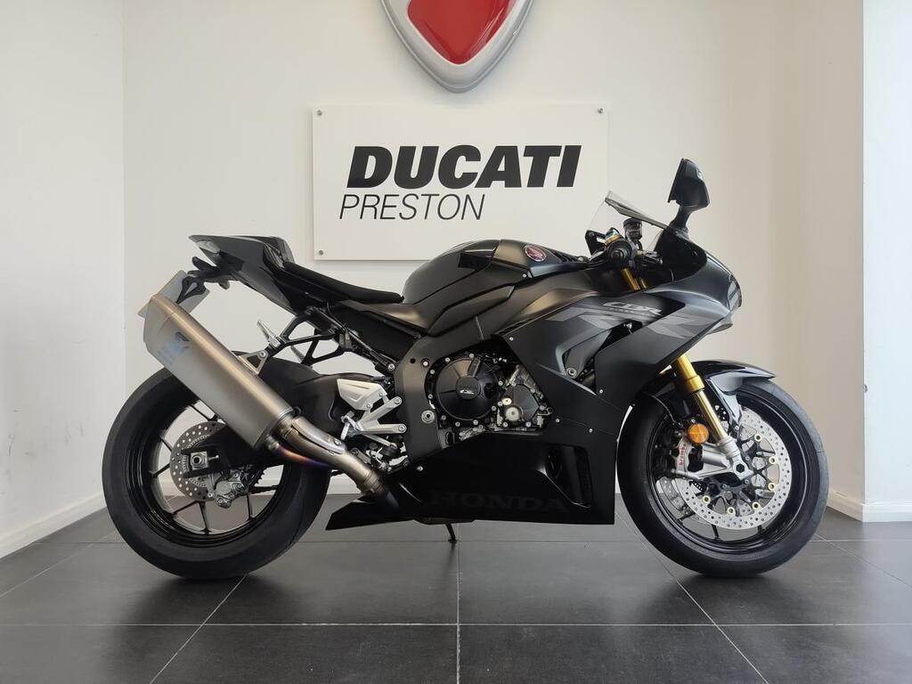 Honda CBR1000RR-R Fireblade SP