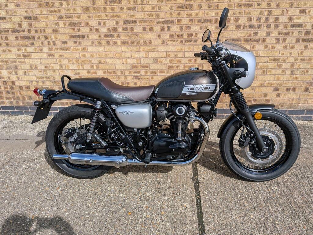 Kawasaki W800