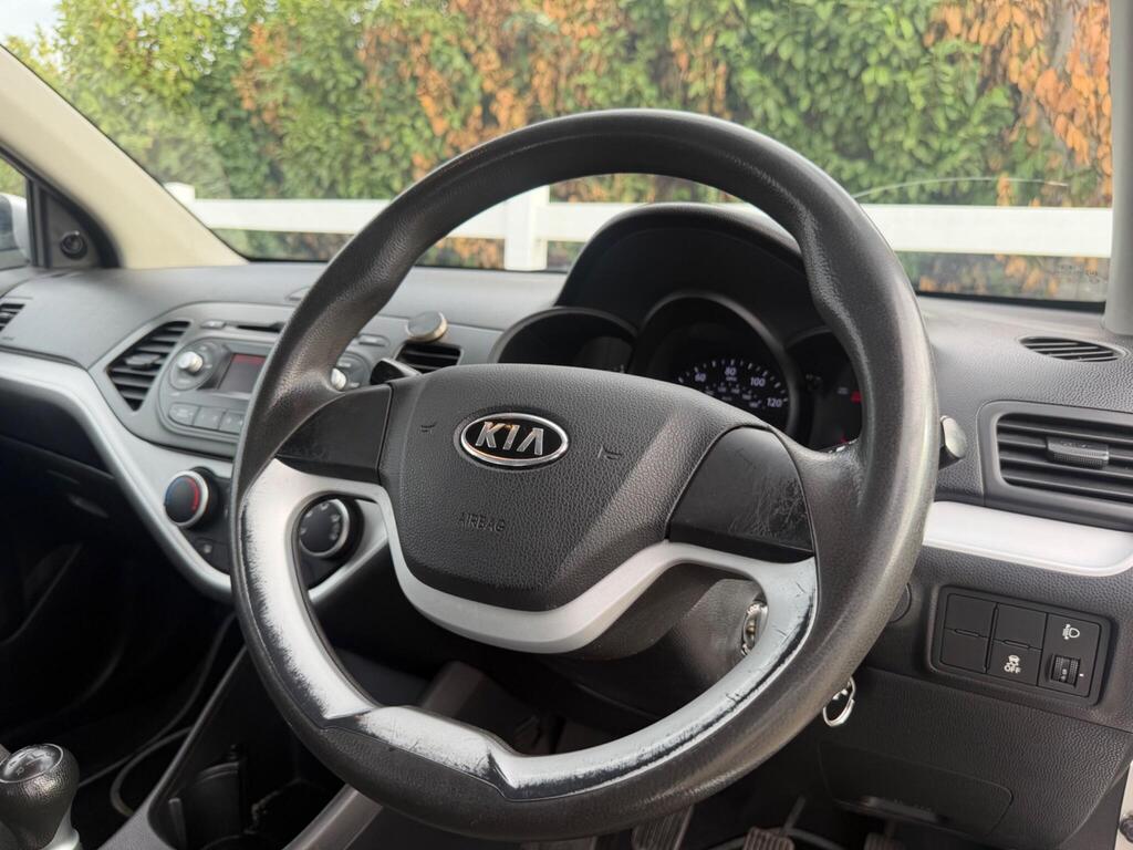 2011 Kia Picanto thumbnail 21
