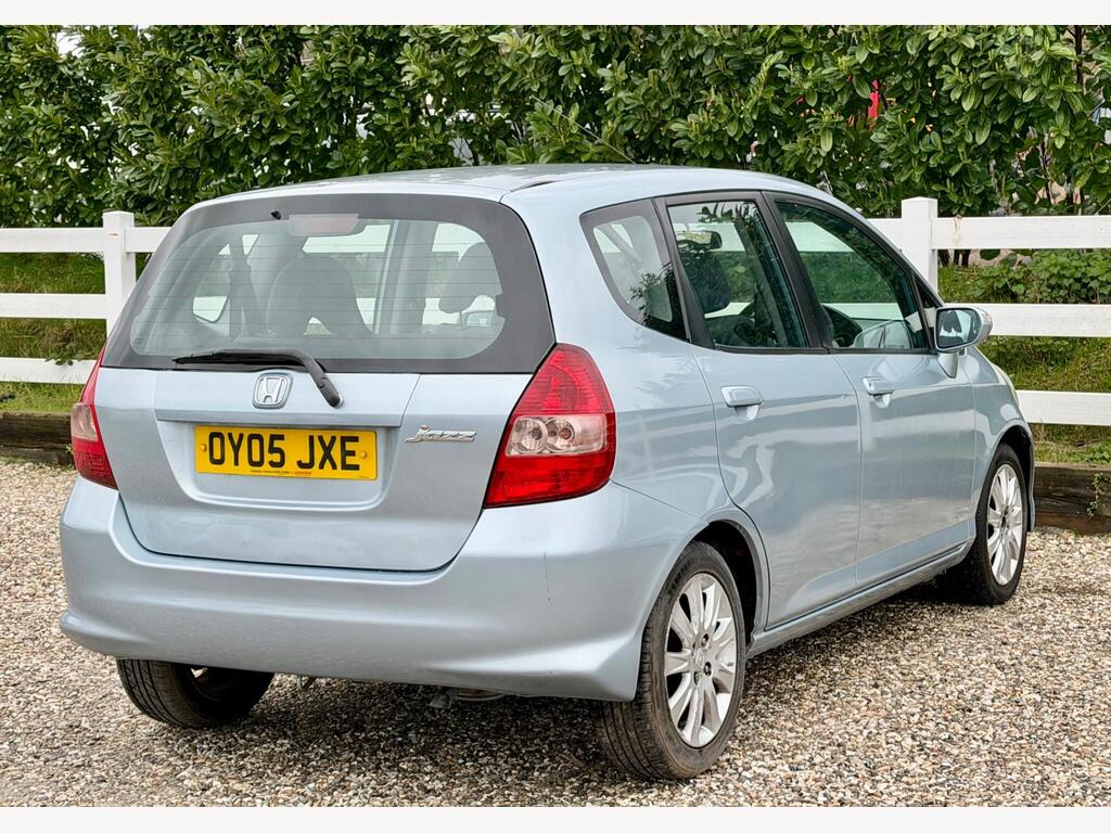 2005 Honda Jazz thumbnail 14