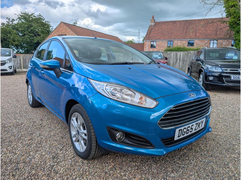 Ford Fiesta Hatchback 1.0 Zetec Euro 6 (s/s) 5dr