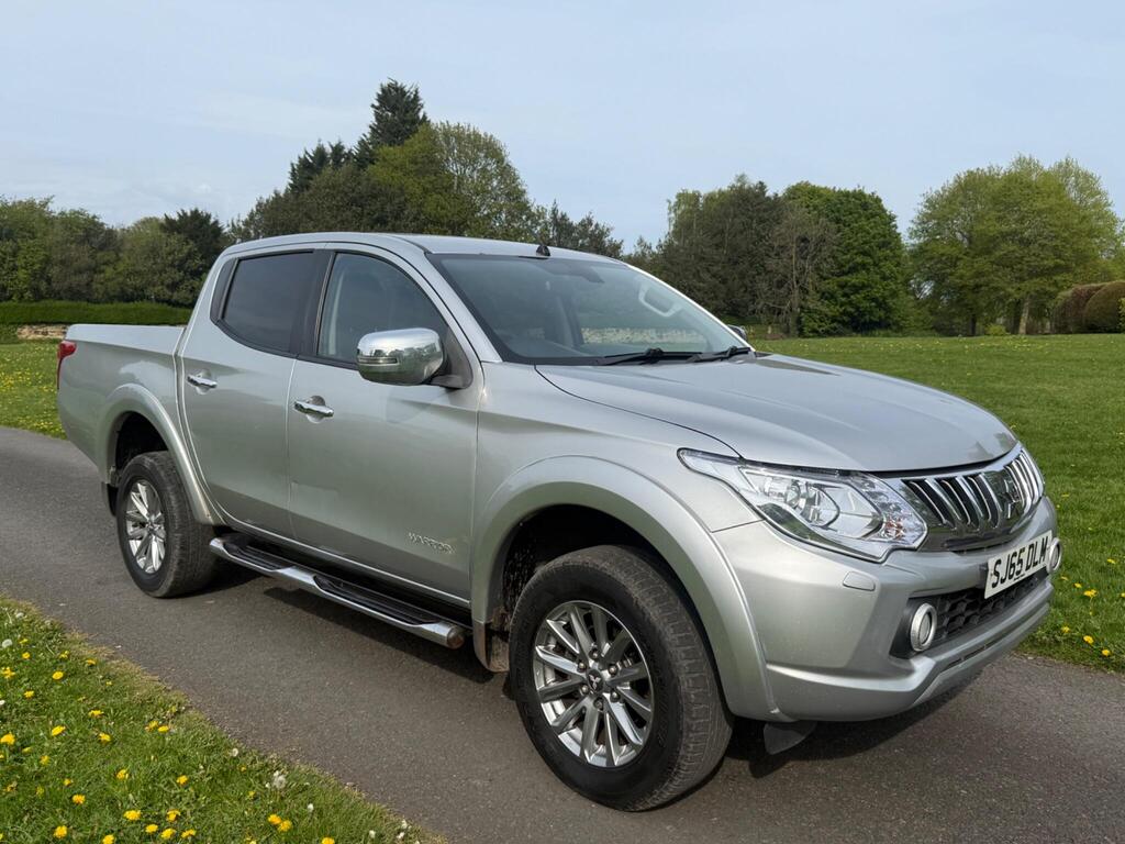 Mitsubishi L200 Pickup 2.4 DI-D DC Warrior 4WD Euro 5 4dr