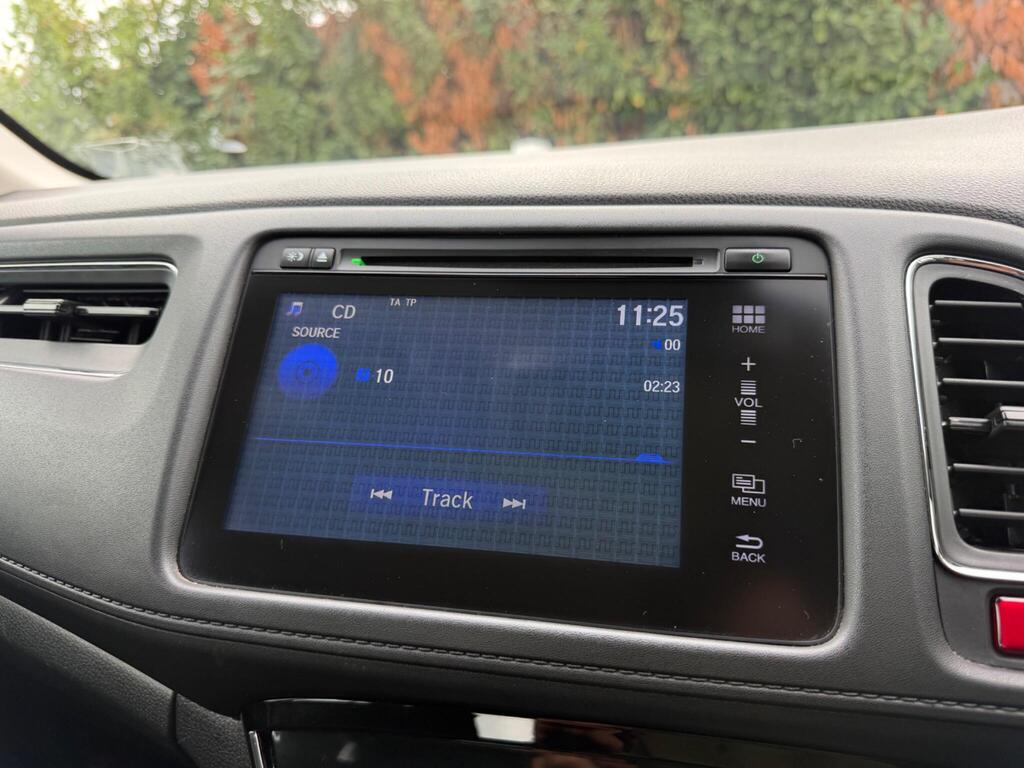 2016 Honda HR-V thumbnail 30