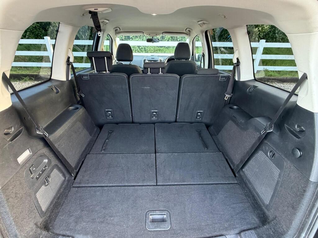 2018 Ford Galaxy thumbnail 35