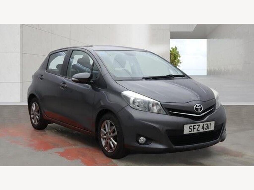 Toyota Yaris Hatchback 1.33 Dual VVT-i Icon Plus Multidrive S Euro 5 5dr