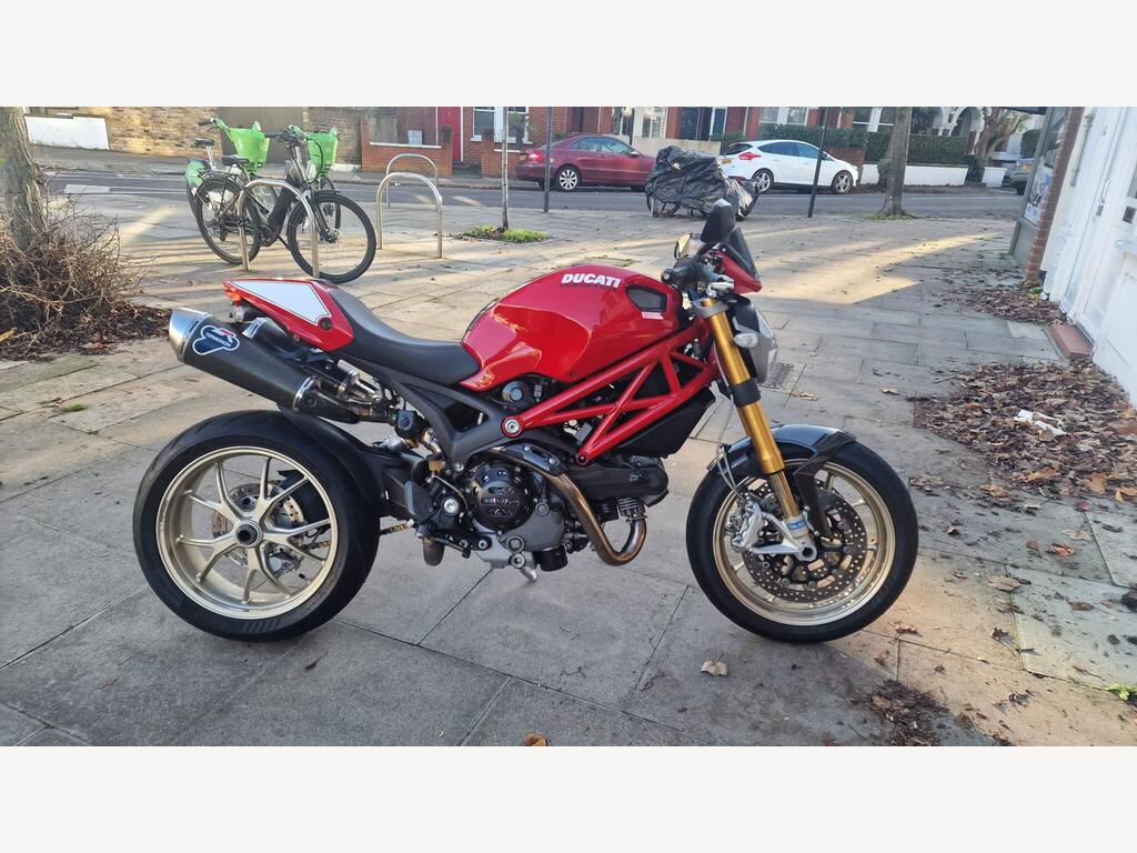Ducati Monster 1100