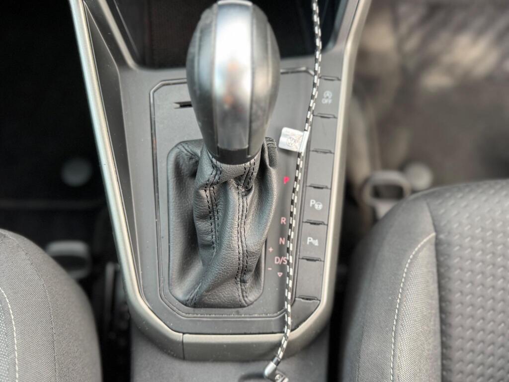 Volkswagen Polo 1.0 TSI Match DSG Euro 6 (s/s) 5dr thumbnail 29