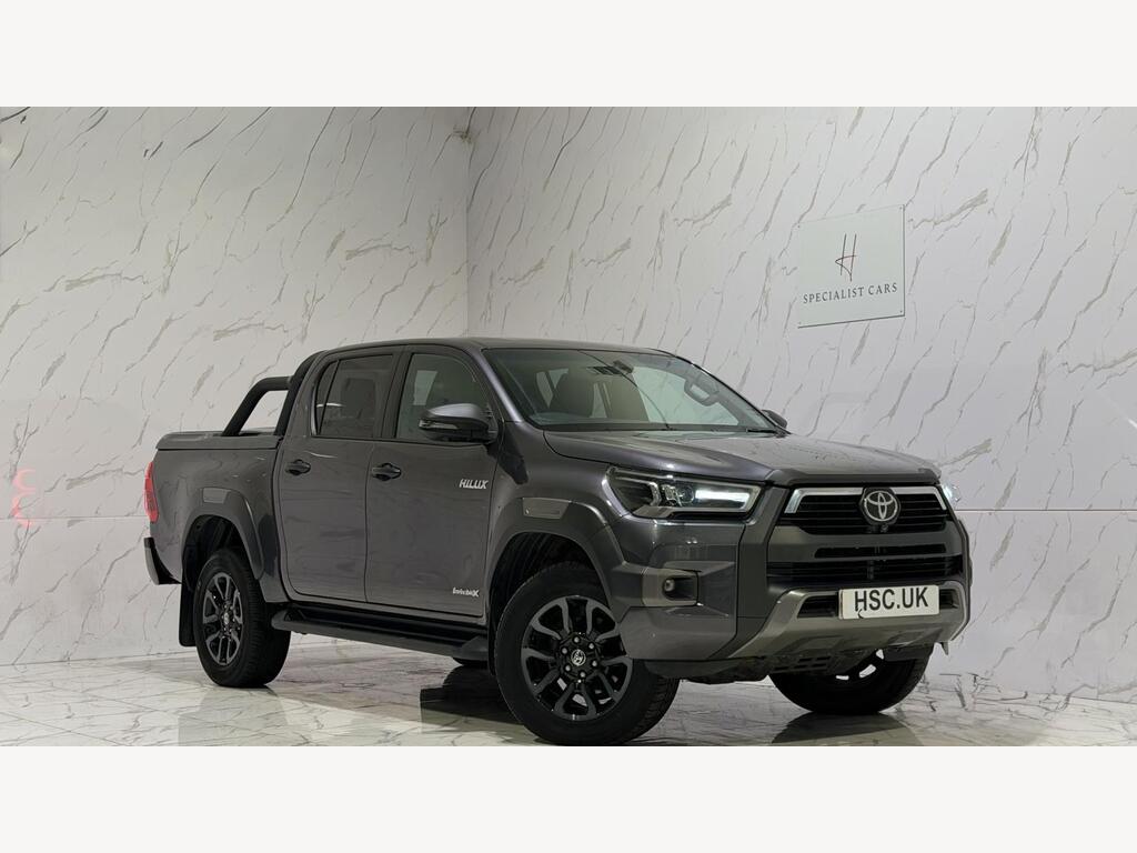 Toyota Hilux Pickup 2.8 D-4D Invincible X Auto 4WD Euro 6 (s/s) 4dr