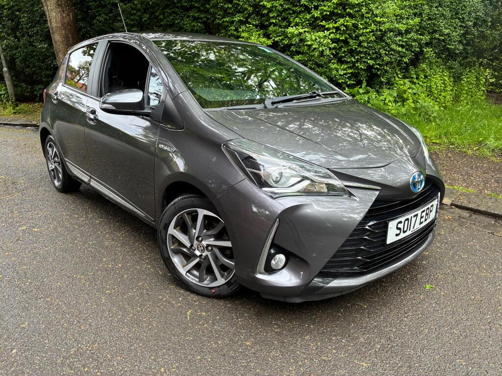 Toyota Yaris Hatchback 1.5 VVT-h Excel E-CVT Euro 6 (s/s) 5dr (15in Alloy)