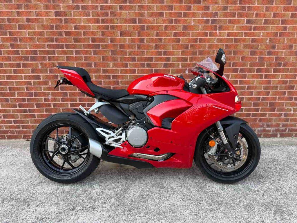 Ducati Panigale V2