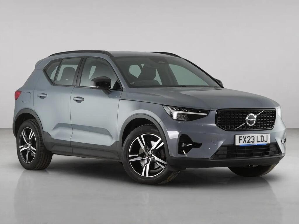 2023 Volvo XC40