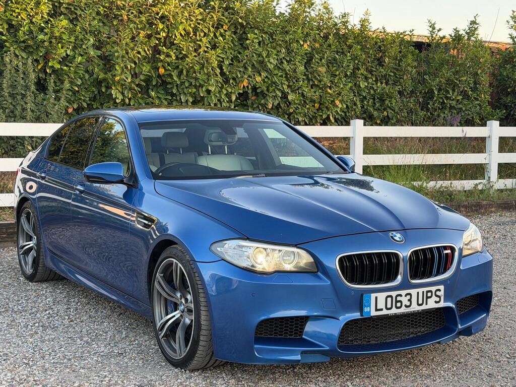 2014 BMW M5 thumbnail 4