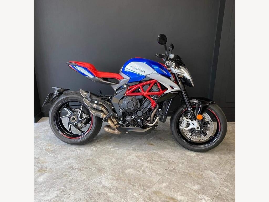 MV Agusta Brutale 800