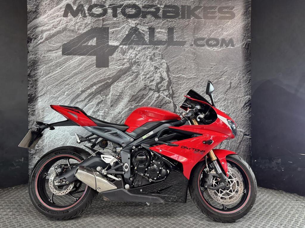 Triumph Daytona 675