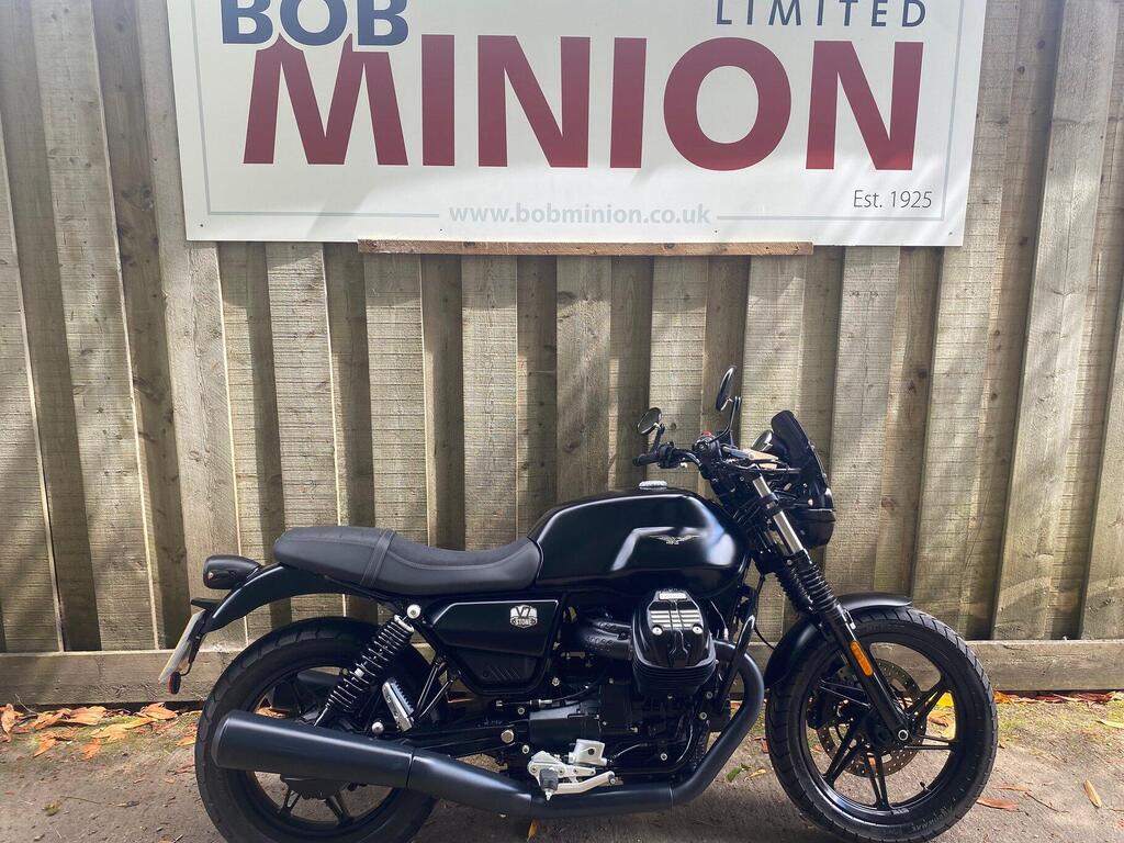 Moto Guzzi V7