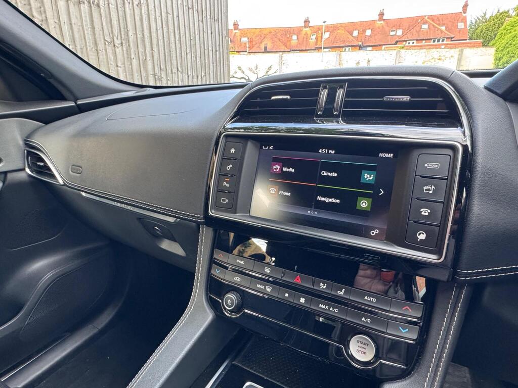 Jaguar F-PACE SUV 2.0 D180 R-Sport Auto AWD Euro 6 (s/s) 5dr