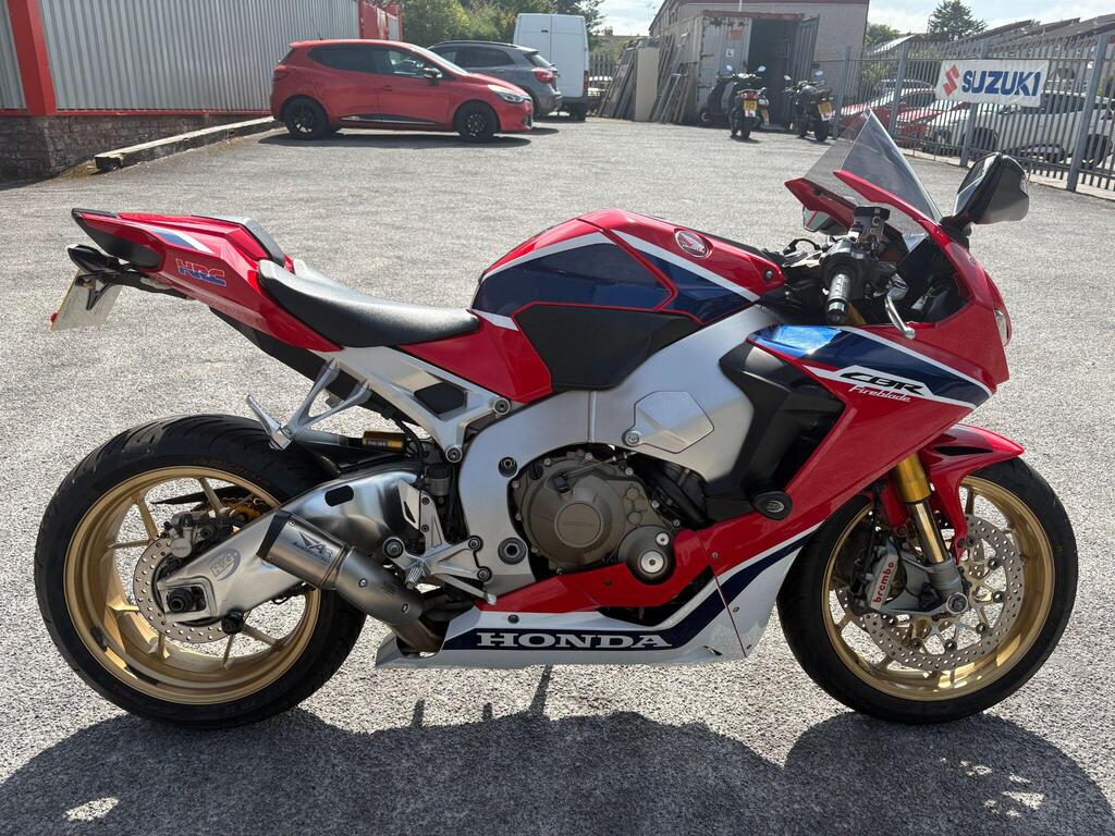 Honda CBR1000RR Fireblade SP
