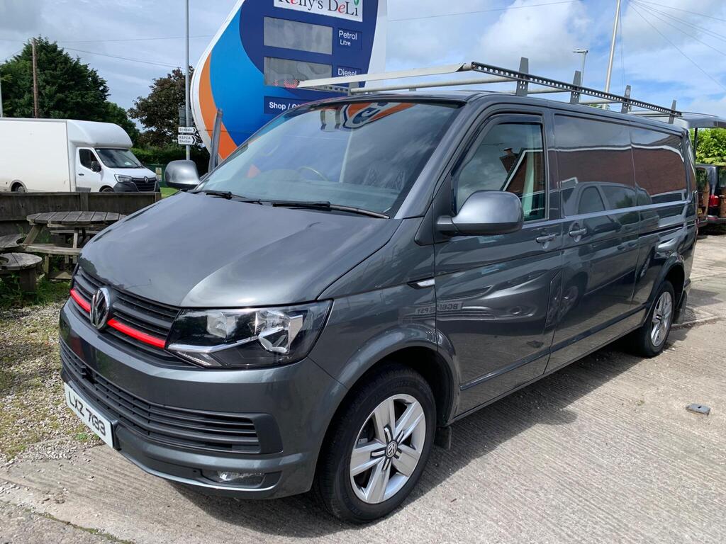Volkswagen Transporter Panel Van 2.0 BiTDI T32 BlueMotion Tech Highline DSG FWD LWB Euro 6 (s/s) 5dr