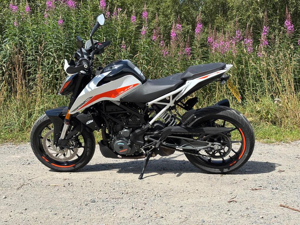 KTM 390 Duke