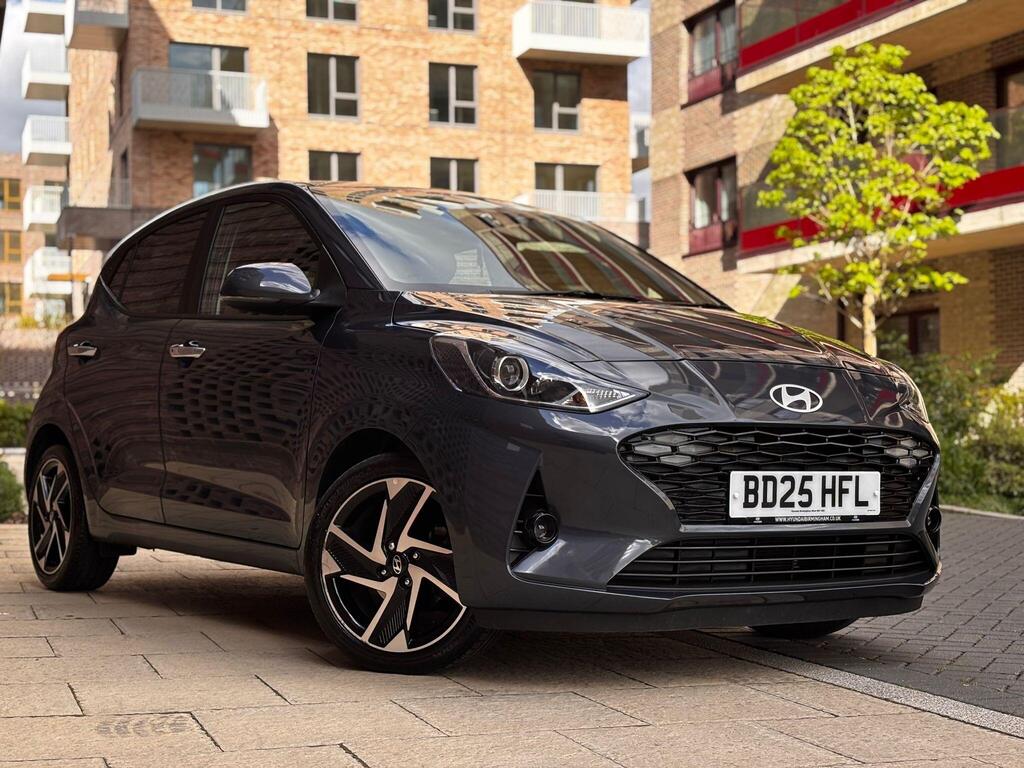 Hyundai i10 Hatchback 1.0 Premium Euro 6 (s/s) 5dr