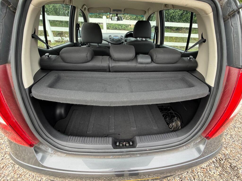 2012 Hyundai i10 thumbnail 26