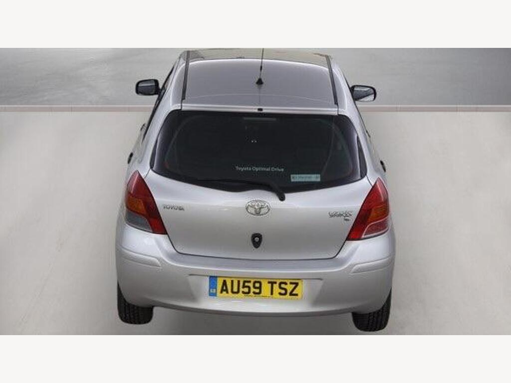 2009 Toyota Yaris thumbnail 6