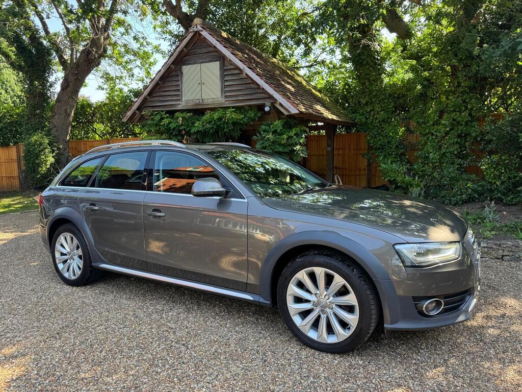 Audi A4 Allroad Estate 2.0 TDI S Tronic quattro Euro 5 (s/s) 5dr