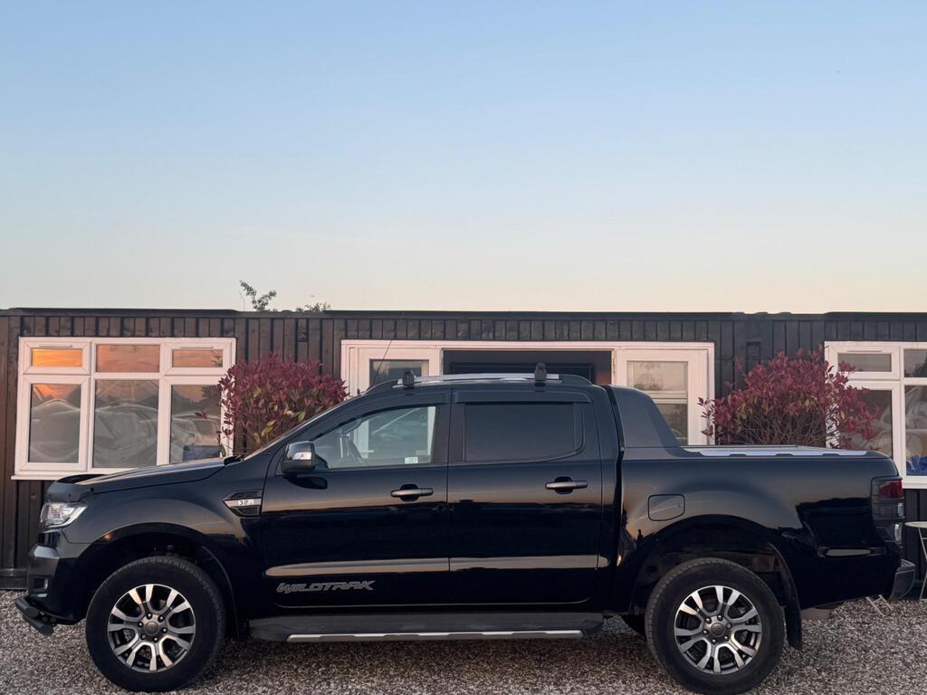 Ford Ranger 3.2 TDCi Wildtrak Auto 4WD Euro 5 4dr thumbnail 16