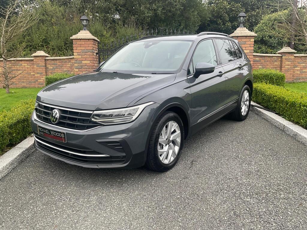 Volkswagen Tiguan SUV 2.0 TDI Life DSG Euro 6 (s/s) 5dr