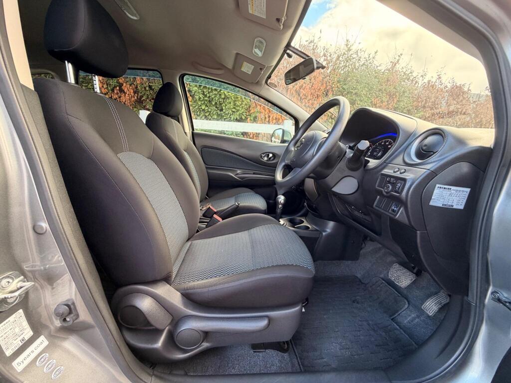 2013 Nissan Note thumbnail 22