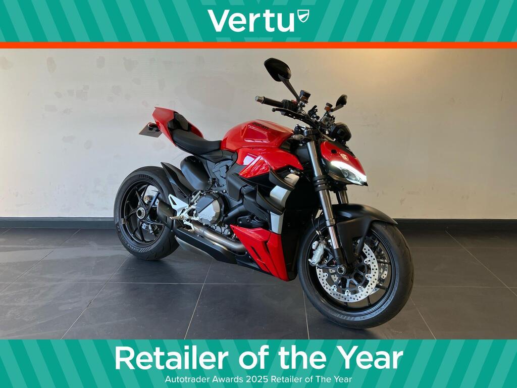 Ducati Streetfighter V2