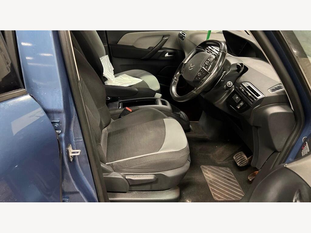 2015 Citroen Grand C4 Picasso thumbnail 7