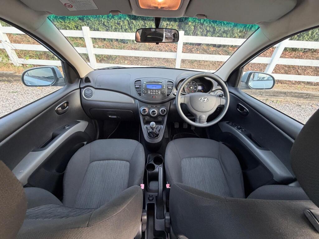 2011 Hyundai i10 thumbnail 15