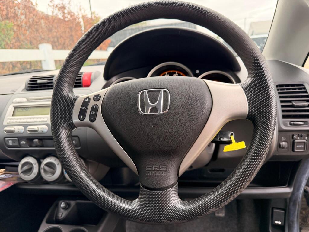 2008 Honda Jazz thumbnail 33