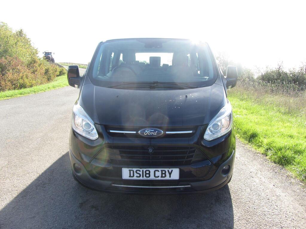 Ford Tourneo Custom Minibus 2.0 310 EcoBlue Titanium Auto L2 Euro 6 (s/s) 5dr