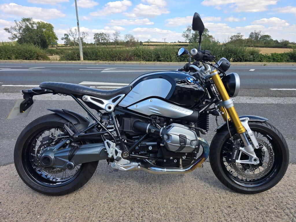 BMW R nineT Roadster/Retro 1170