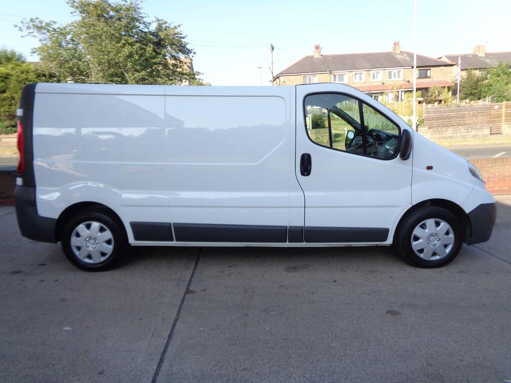 Vauxhall Vivaro Panel Van 2.0 2900 CDTi FWD L3 4dr