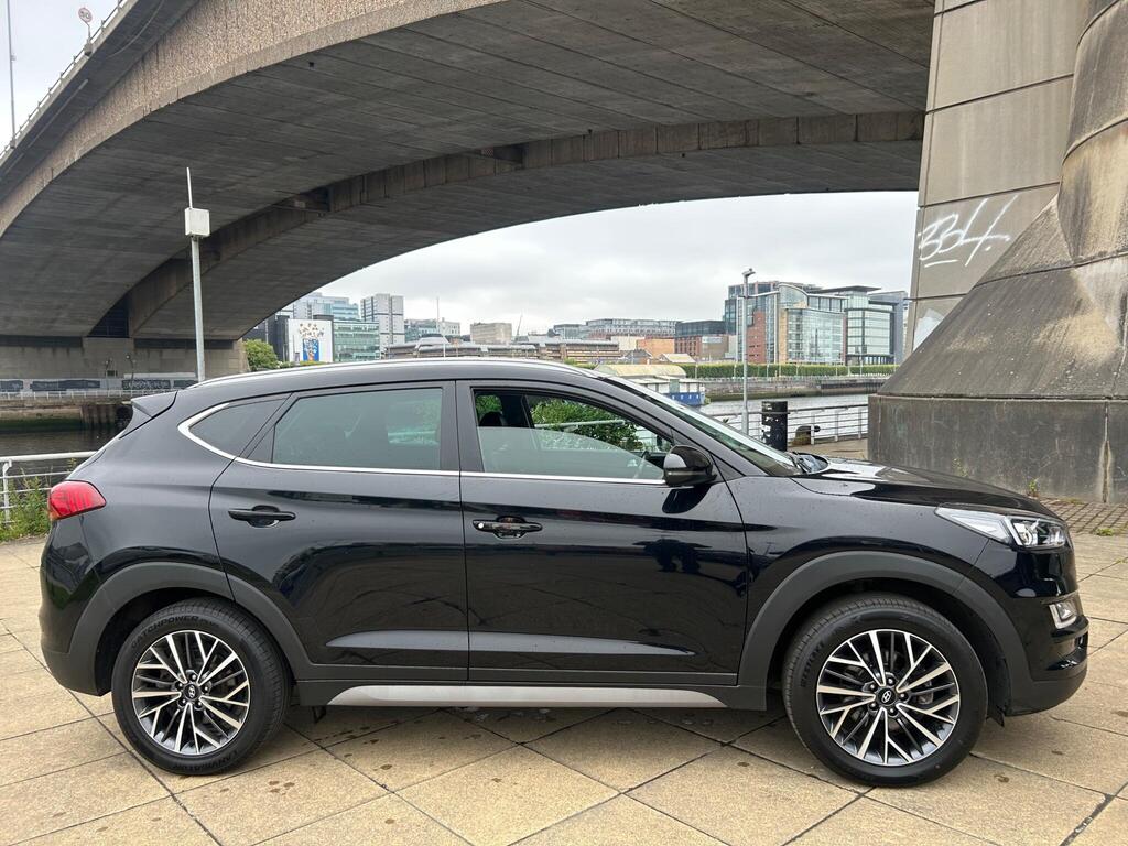 Hyundai TUCSON SUV 1.6 GDi Premium Euro 6 (s/s) 5dr