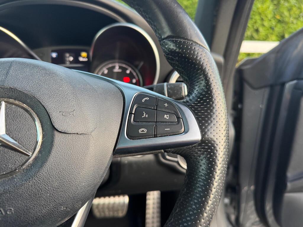 Mercedes-Benz C Class 2.1 C220d AMG Line (Premium Plus) G-Tronic+ Euro 6 (s/s) 2dr thumbnail 16