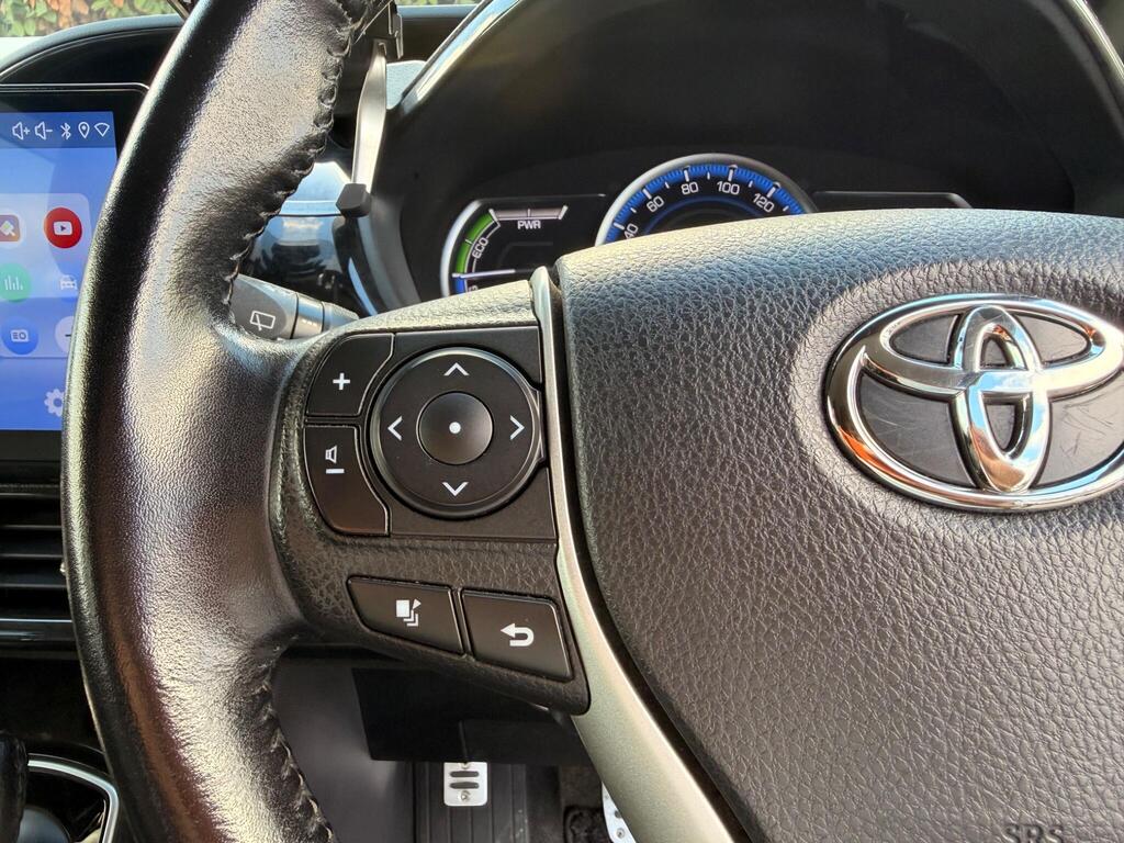 2014 Toyota Voxy thumbnail 41